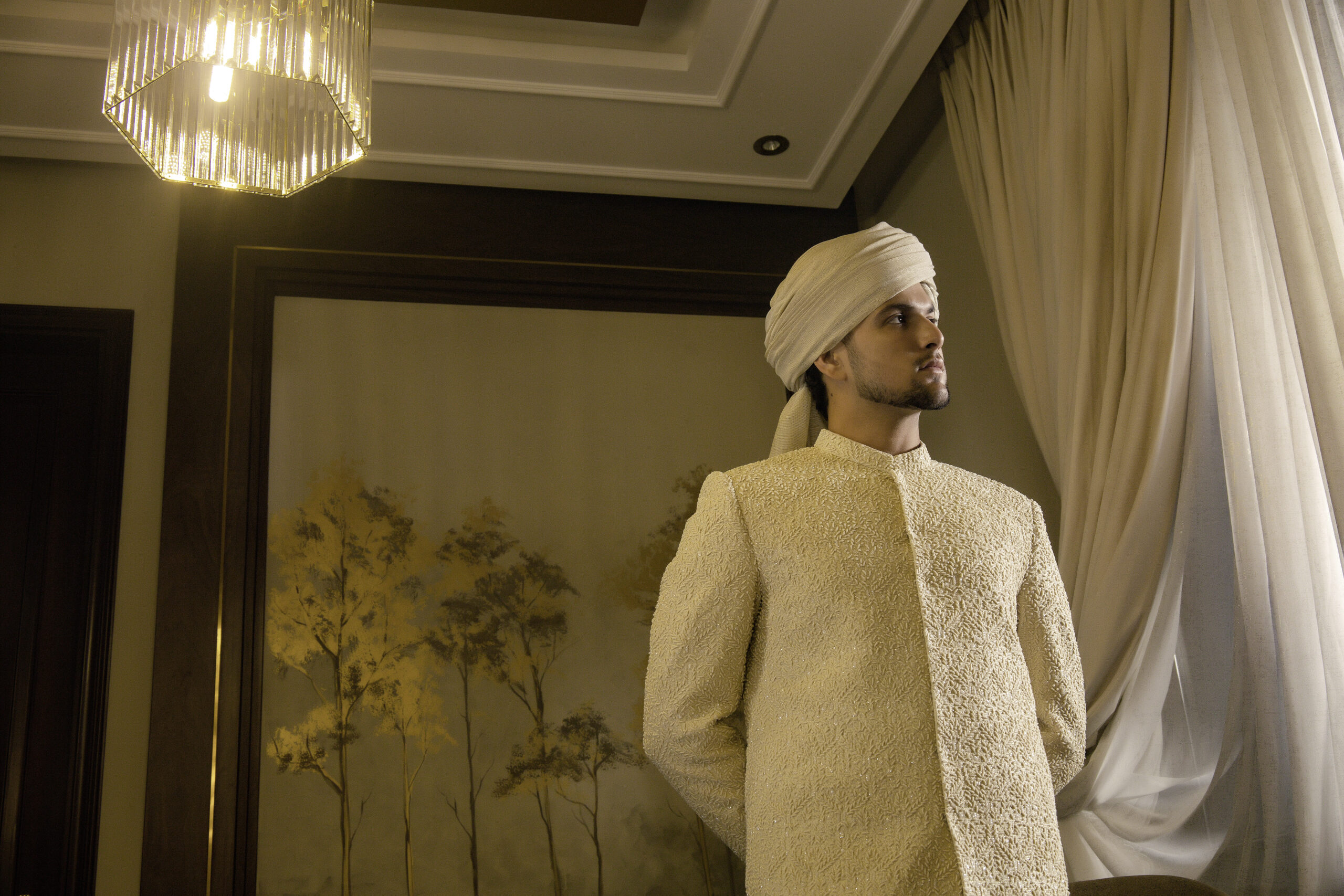 Farhaad - Traditional Pakistani groom Sherwani for Groom - White sherwani for groom - ivory white sherwani - best sherwani in karachi